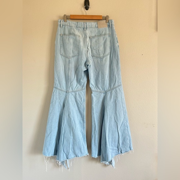 Free People We The Free Live Wire Flare Jeans - sz 31 - Picture 3 of 7